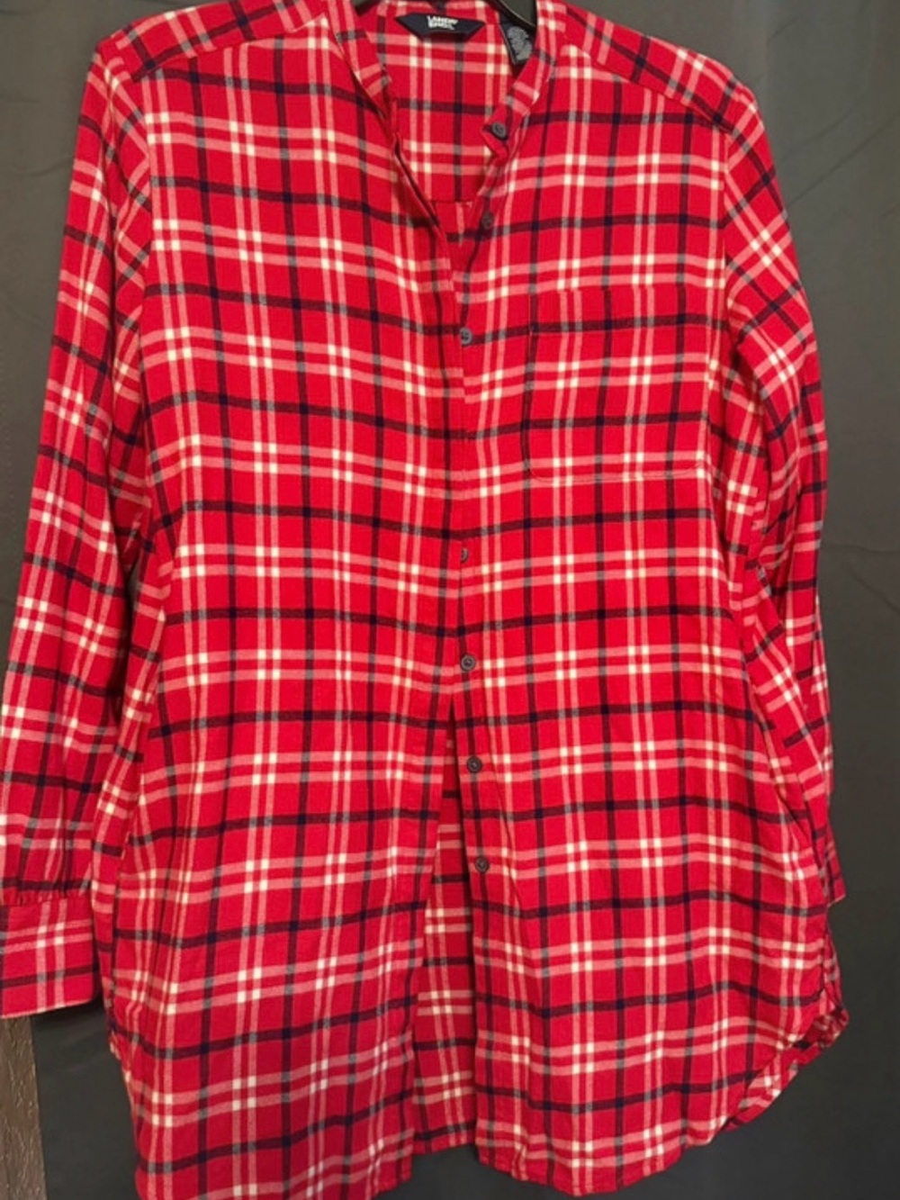 Lands' End Red Plaid Long-Sleeve Button-Down Shirt
